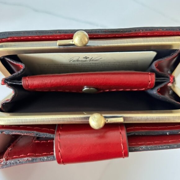 Patricia Nash Iberia Bifold Leather Wallet Sage Color RFID Protection NWT - Picture 4 of 8